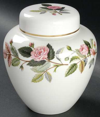 Hathaway Rose Medium Ginger Jar & Lid