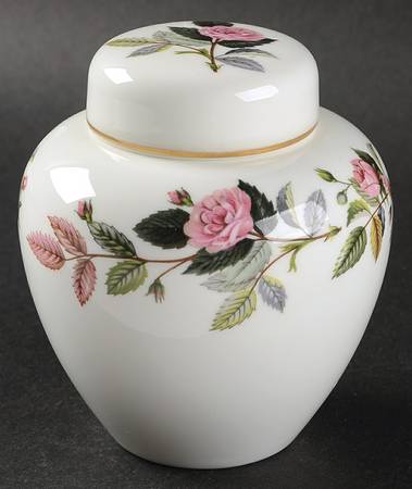 Hathaway Rose Small Ginger Jar & Lid