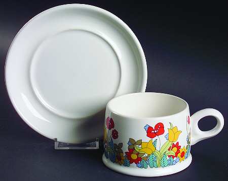 Hedgerow Flat Cup & Saucer Set