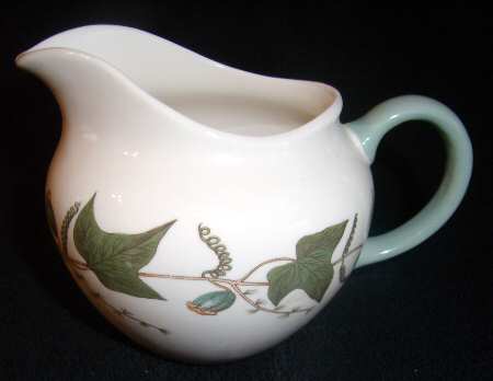 Hereford (Green Border) Creamer