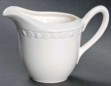 Hedge Rose Creamer