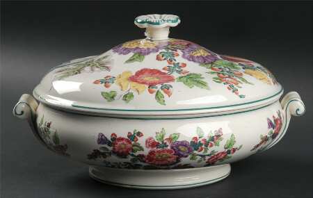 Hollyhock Round Covered Vegetable