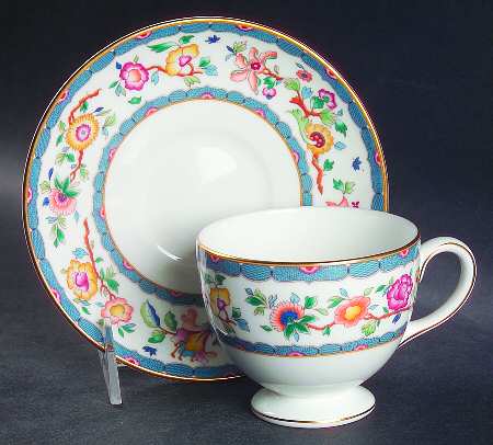 Huntingdon Footed Cup & Saucer Set