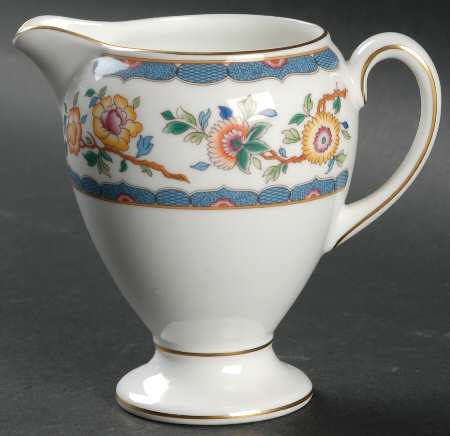 Huntingdon Globe Shape Creamer