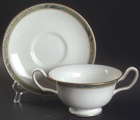 Icarus Footed Cream Soup Bowl & Saucer Set
