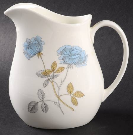 Ice Rose (No Trim) 20 Oz Pitcher