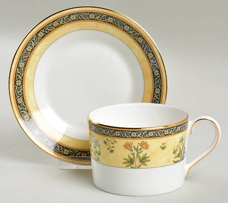 India Flat Cup & Saucer Set