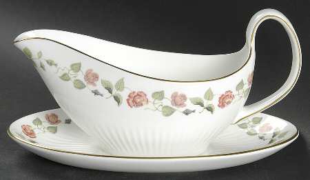 India Rose Gravy Boat with Attached Underplate