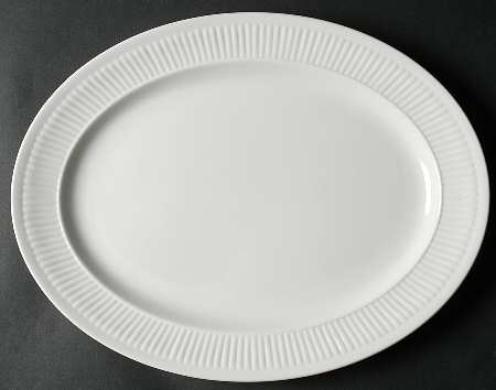 Insignia 14" Oval Serving Platter