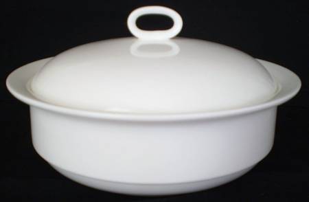 Inspiration White Round Covered Vegetable