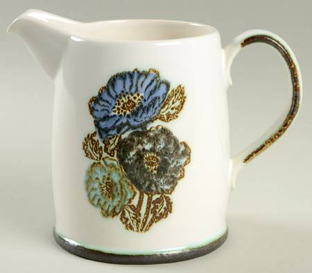 Iona 24 Oz Pitcher