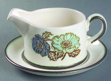Iona Gravy Boat & Underplate