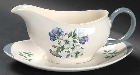 Isis Gravy Boat & Underplate