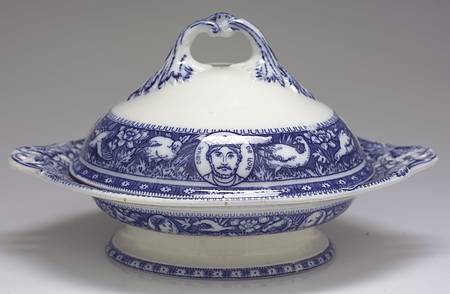 Ivanhoe (Flow Blue) Pancake Dish & Lid