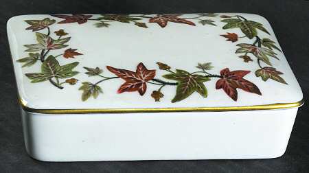 Ivyhouse Cigarette Box & Lid