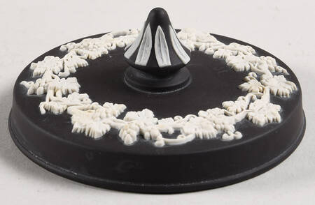 Cream Color on Black Jasperware Small Spiked Knob Box, Lid Only