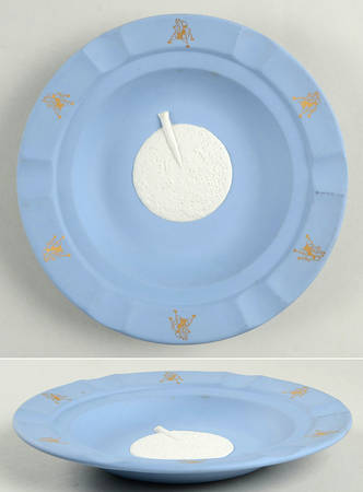 Cream Color on Lavender (Pale Blue) Jasperware 6" Ashtray