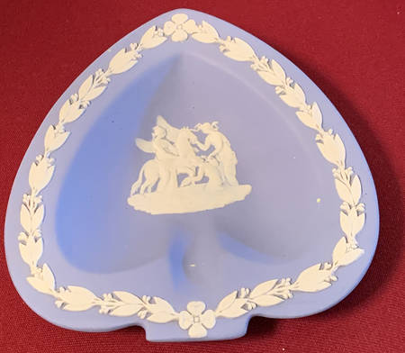 Cream Color on Lavender (Pale Blue) Jasperware Small Spade Shape Ashtray
