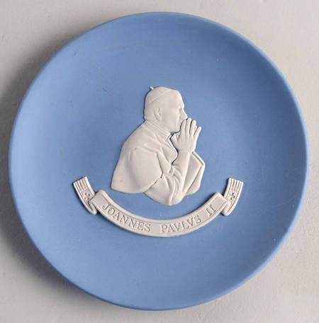 Cream Color on Lavender (Pale Blue) Jasperware Round Personality Tray