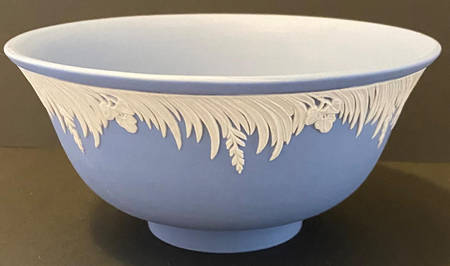 Cream Color on Lavender (Pale Blue) Jasperware 5" Footed Bowl
