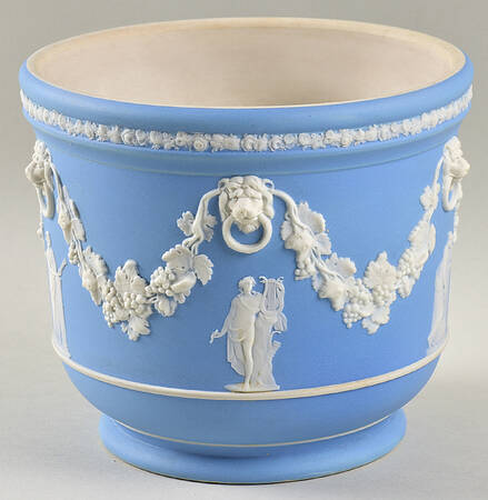Cream Color on Lavender (Pale Blue) Jasperware 6" Jardiniere