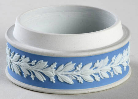 Cream Color on Lavender (Pale Blue) Jasperware 3" Round Box No Lid