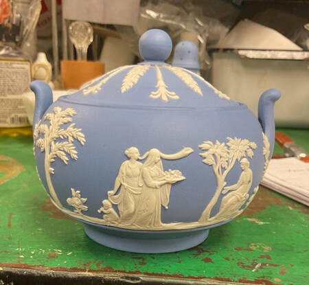 Cream Color on Lavender (Pale Blue) Jasperware Sugar Bowl & Lid