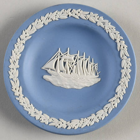 Cream Color on Lavender (Pale Blue) Jasperware 4" Round Tray