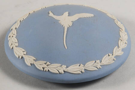 Cream Color on Lavender (Pale Blue) Jasperware 3" Round Fluted Box-Lid
