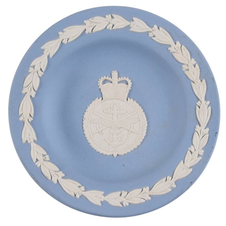 Cream Color on Lavender (Pale Blue) Jasperware 4" Round Tray