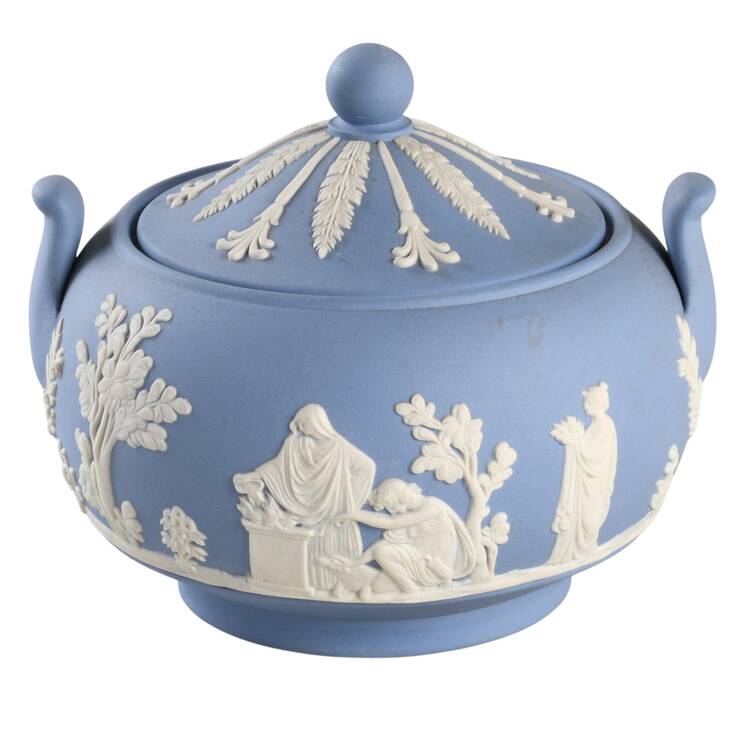 Cream Color on Lavender (Pale Blue) Jasperware Sugar Bowl & Lid
