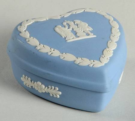 Cream Color on Lavender (Pale Blue) Jasperware 2" Heart Shape Box & Lid
