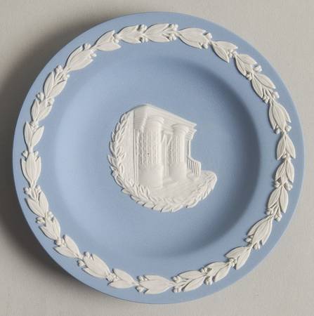 Cream Color on Lavender (Pale Blue) Jasperware 4" Round Tray