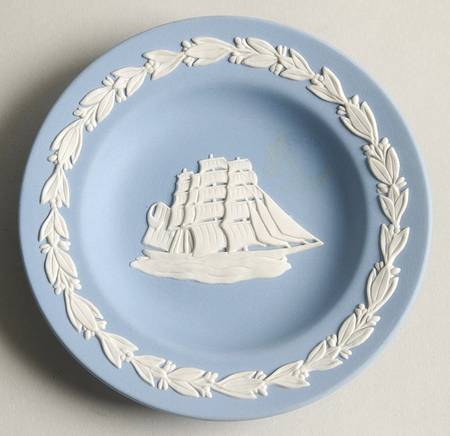 Cream Color on Lavender (Pale Blue) Jasperware 4" Round Tray