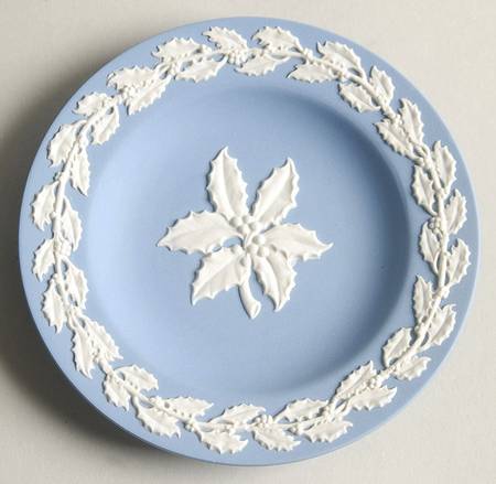 Cream Color on Lavender (Pale Blue) Jasperware 4" Round Tray