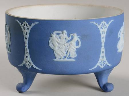 Cream Color on Lavender (Pale Blue) Jasperware Footed Fern Bowl