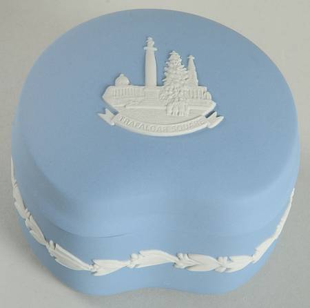 Cream Color on Lavender (Pale Blue) Jasperware Bean Box & Lid