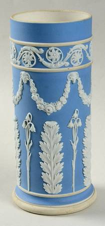Cream Color on Lavender (Pale Blue) Jasperware 5" Spill Vase