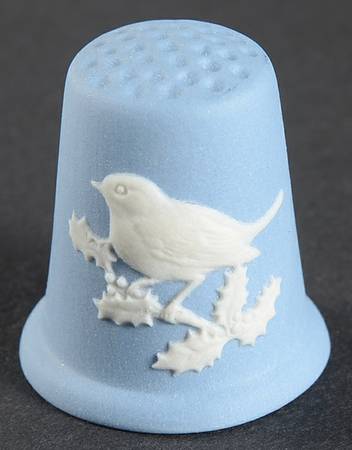 Cream Color on Lavender (Pale Blue) Jasperware Thimble