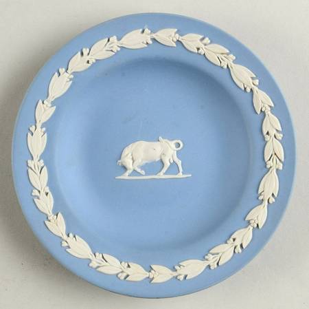 Cream Color on Lavender (Pale Blue) Jasperware 4" Zodiac Taurus Round Tray