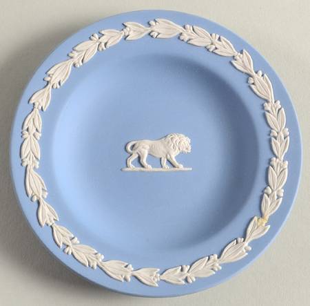 Cream Color on Lavender (Pale Blue) Jasperware 4" Zodiac Leo Round Tray