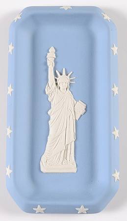 Cream Color on Lavender (Pale Blue) Jasperware 6" Oblong Tray
