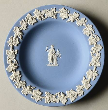 Cream Color on Lavender (Pale Blue) Jasperware 4" Zodiac Virgo Round Tray