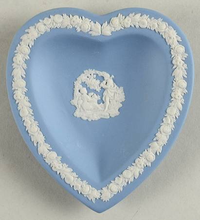 Cream Color on Lavender (Pale Blue) Jasperware Small Heart Shape Ashtray