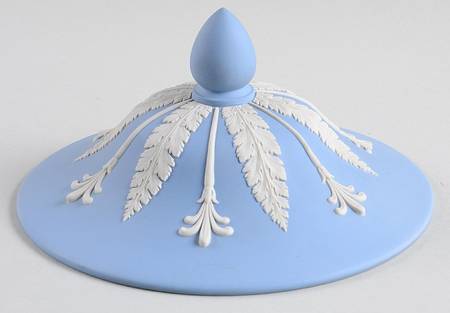 Cream Color on Lavender (Pale Blue) Jasperware Lid for Vase/Urn