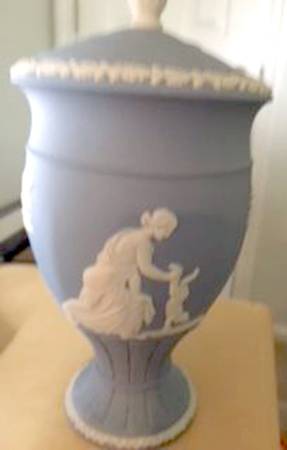 Cream Color on Lavender (Pale Blue) Jasperware Medium Covered Vase