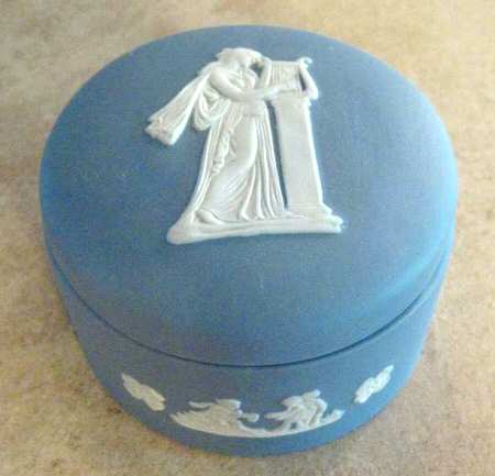 Cream Color on Lavender (Pale Blue) Jasperware 3" Round Box & Lid