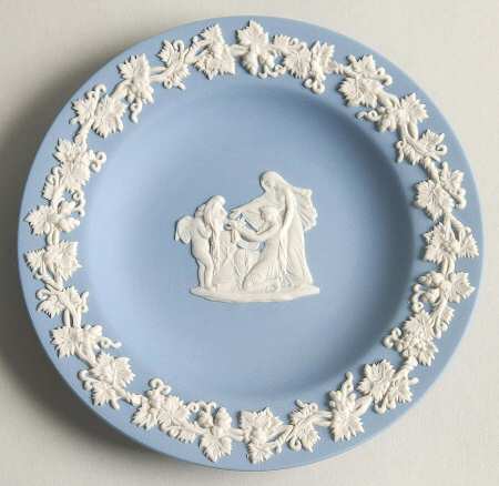 Cream Color on Lavender (Pale Blue) Jasperware 4" Round Tray