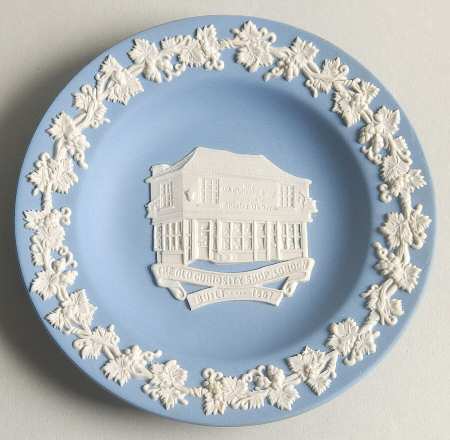 Cream Color on Lavender (Pale Blue) Jasperware Round Landmark Tray