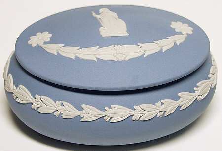 Cream Color on Lavender (Pale Blue) Jasperware Oval Apollo Box & Lid